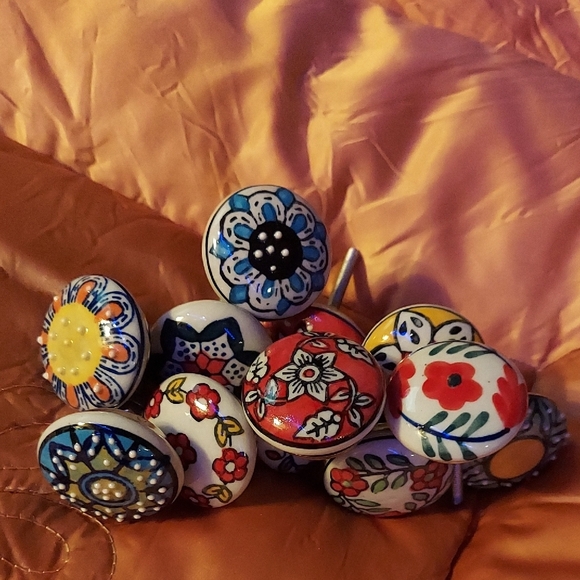 Ceramic Knobs Set - Multicolor - Picture 6 of 6